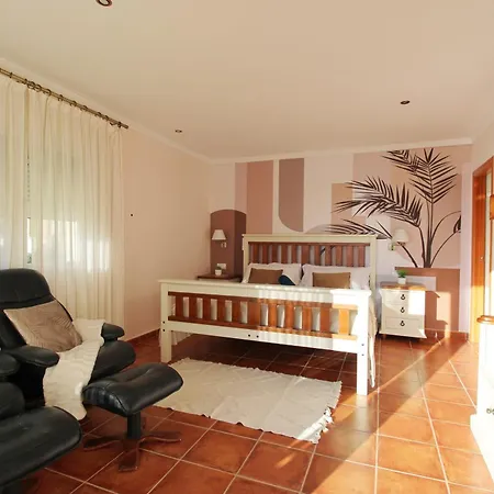 Ty Croeso-entire With Sea View Homestay