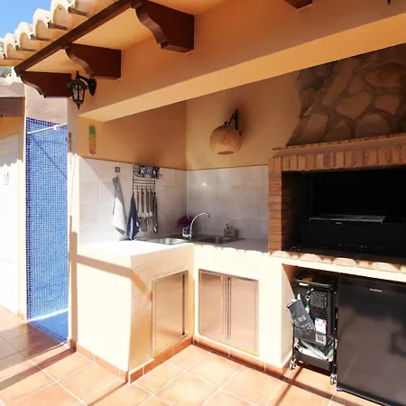 Ty Croeso-entire With Sea View Homestay
