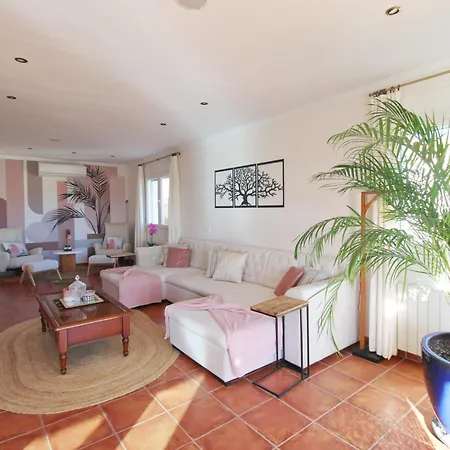 Homestay Ty Croeso-entire With Sea View Calpe